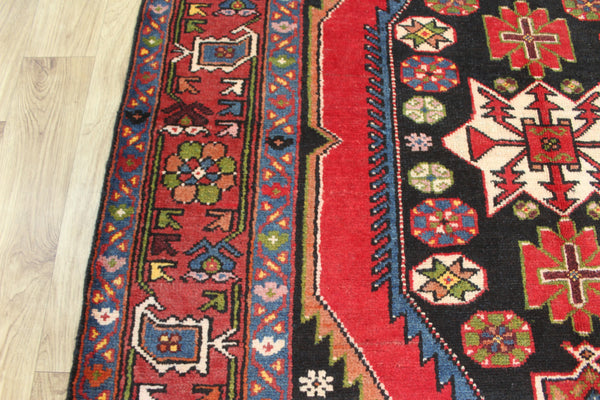 VINTAGE HANDMADE PERSIAN HAMEDAN RUG, VERY HARD WEARING 205 X 133 CM