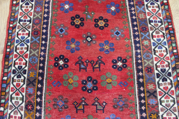 Persian Shiraz Tribal Rug 153 × 88 cm – Hand-Knotted Wool Rug