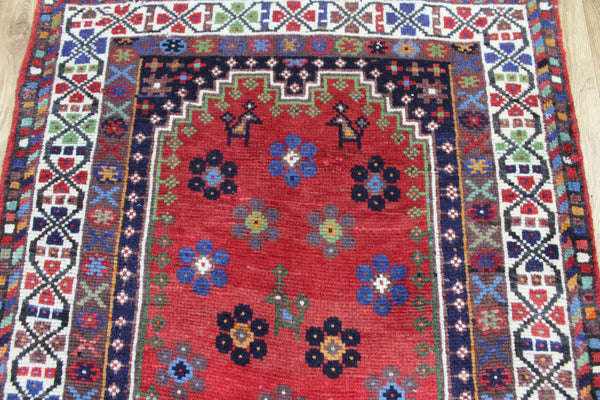 Persian Shiraz Tribal Rug 153 × 88 cm – Hand-Knotted Wool Rug