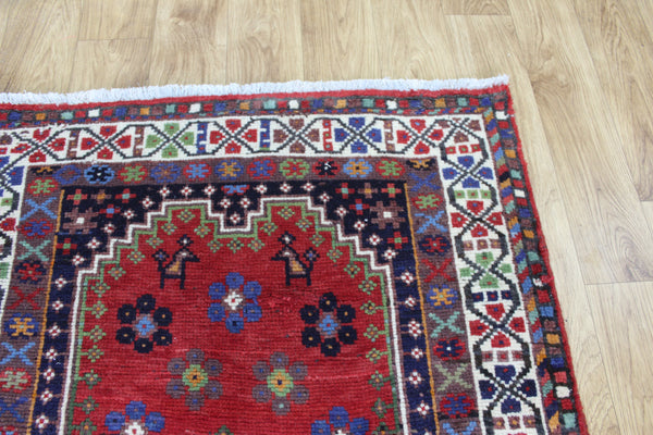 Persian Shiraz Tribal Rug 153 × 88 cm – Hand-Knotted Wool Rug