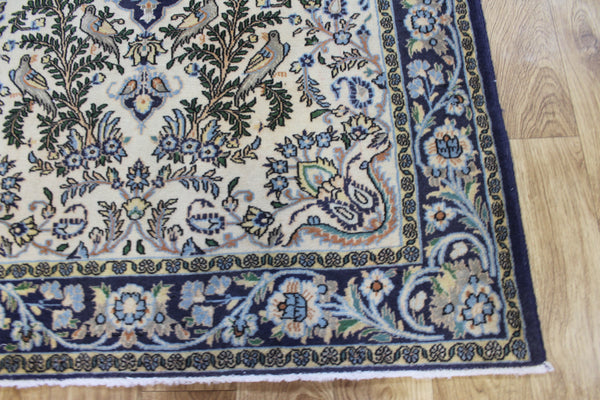 Persian Shahreza Garden Rug Wool & Silk Rug 160 × 107 cm – Hand-Knotted Isfahan Region Carpet