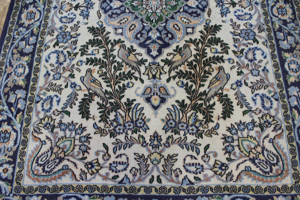 Persian Shahreza Garden Rug Wool & Silk Rug 160 × 107 cm – Hand-Knotted Isfahan Region Carpet