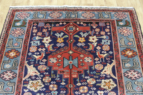 Persian Hamadan Rug 209 × 130 cm – Hand-Knotted Animal &amp; Bird Design