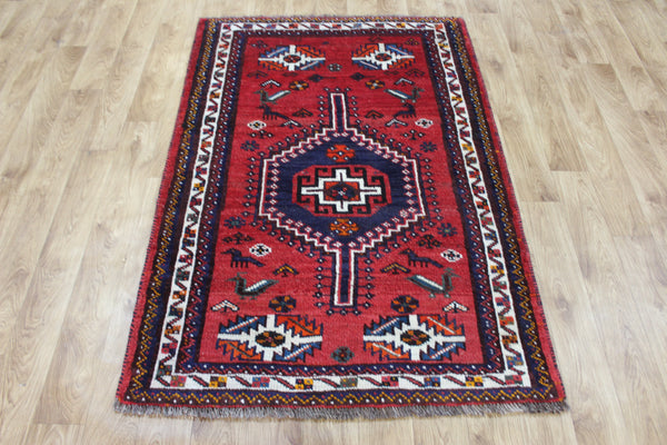 Persian Hamadan Rug 209 × 130 cm – Hand-Knotted Animal &amp; Bird Design