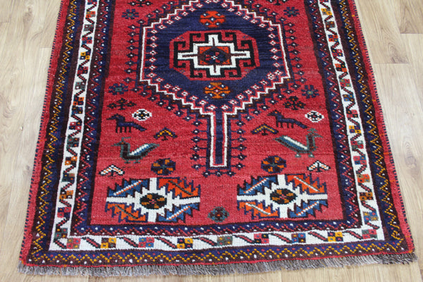 Persian Hamadan Rug 209 × 130 cm – Hand-Knotted Animal &amp; Bird Design