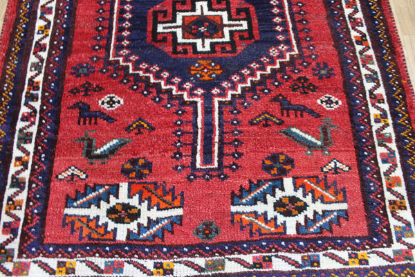Persian Hamadan Rug 209 × 130 cm – Hand-Knotted Animal &amp; Bird Design