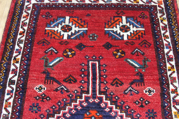 Persian Hamadan Rug 209 × 130 cm – Hand-Knotted Animal &amp; Bird Design