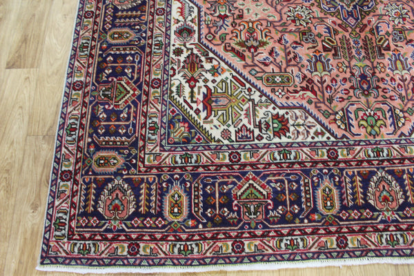 Vintage Persian Tabriz Carpet 292 × 193 cm – Hand-Knotted Wool Rug