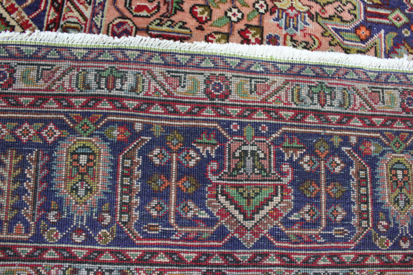 Vintage Persian Tabriz Carpet 292 × 193 cm – Hand-Knotted Wool Rug