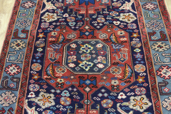 Vintage Persian Hamadan Tribal Rug 200 × 122 cm – Hand-Knotted Wool Rug  birds, animals and floral motifs.