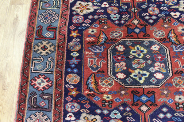 Vintage Persian Hamadan Tribal Rug 200 × 122 cm – Hand-Knotted Wool Rug  birds, animals and floral motifs.