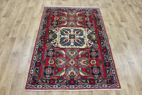 Persian Tabriz Garden Rug 150 × 100 cm – Hand-Knotted Bird & Floral Design
