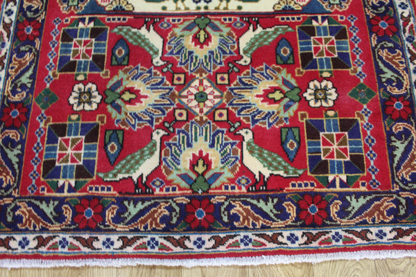 Persian Tabriz Garden Rug 150 × 100 cm – Hand-Knotted Bird & Floral Design