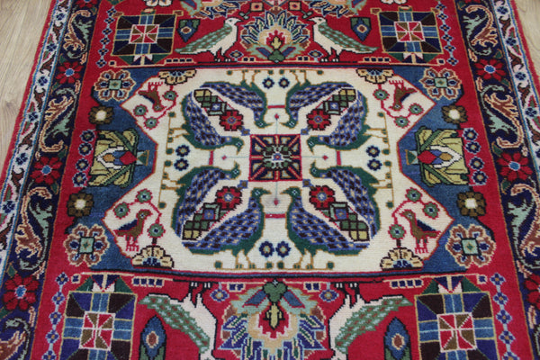 Persian Tabriz Garden Rug 150 × 100 cm – Hand-Knotted Bird & Floral Design
