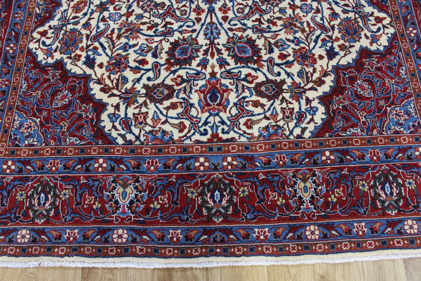 Persian Sarouk Carpet 286 × 190 cm – Hand-Knotted Wool Rug