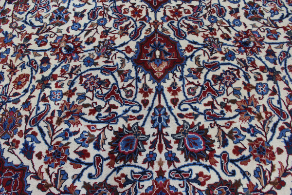 Persian Sarouk Carpet 286 × 190 cm – Hand-Knotted Wool Rug
