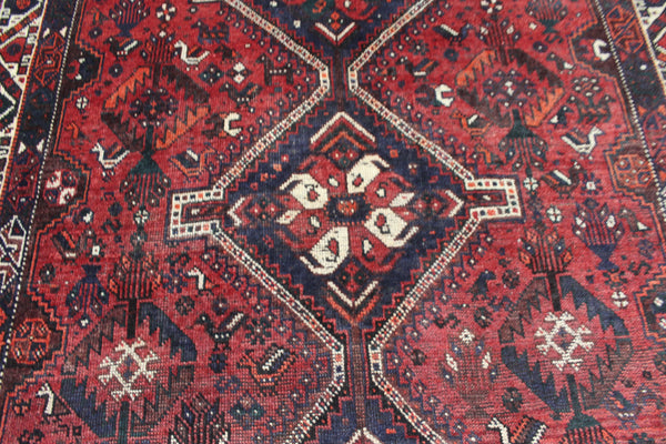 Vintage Persian Shiraz Qashqai Rug 283 × 196 cm – Hand-Knotted Wool Tribal Carpet