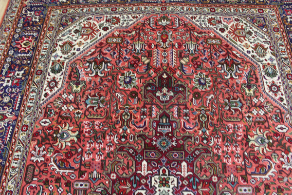 Persian Tabriz Wool Carpet 291 × 197 cm – Hand-Knotted Traditional Rug