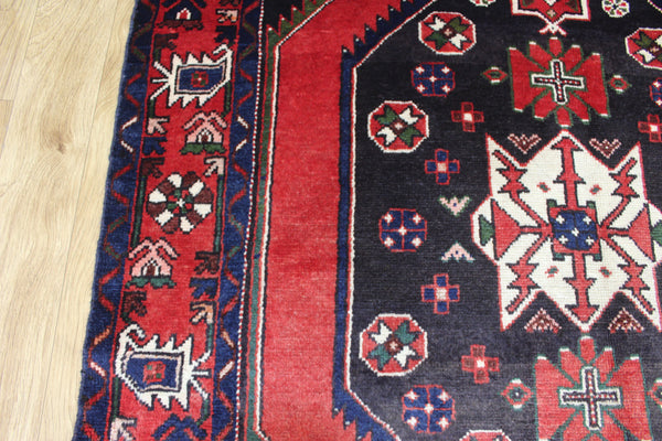 VINTAGE NORTH WEST PERSIAN HAMEDAN RUG 210 X 135 CM