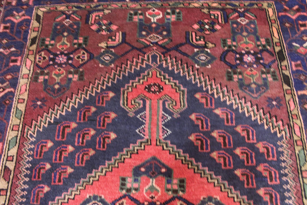 VINTAGE NORTH WEST PERSIAN RUG, VERY HARDWEARING 232 X 142 CM