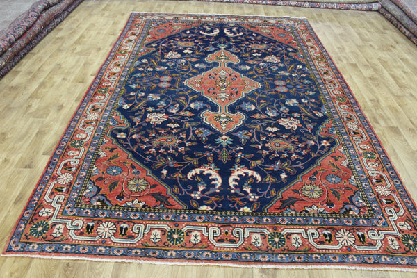 Persian Tabriz Rug 325 × 212 cm – Hand-Knotted Wool Carpet
