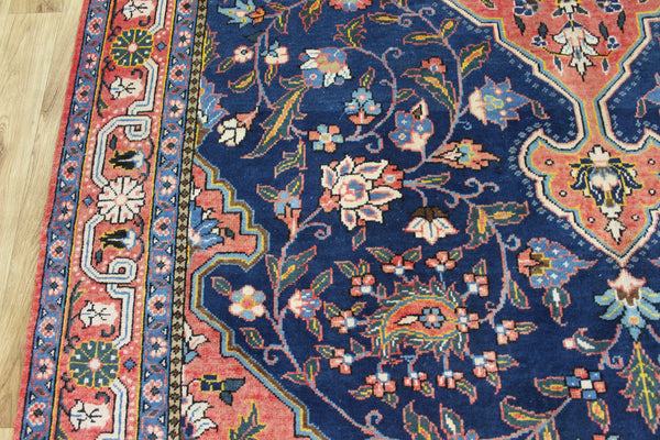 Persian Tabriz Rug 325 × 212 cm – Hand-Knotted Wool Carpet