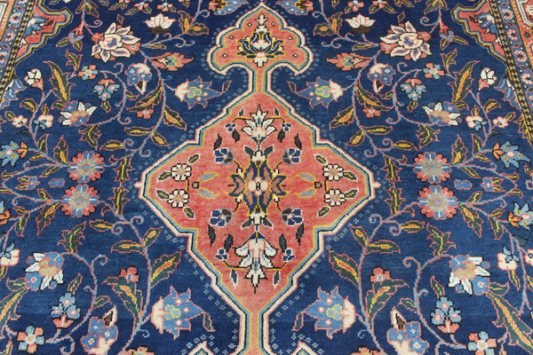 Persian Tabriz Rug 325 × 212 cm – Hand-Knotted Wool Carpet