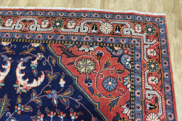 Persian Tabriz Rug 325 × 212 cm – Hand-Knotted Wool Carpet