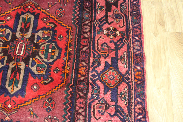 VINTAGE NORTH PERSIAN HAMADAN RUG, VERY HARD WEARING 205 X 138 CM