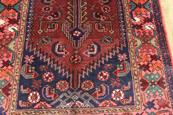 VINTAGE PERSIAN HAMADAN RUG, VERY HARD WEARING 225 X 122 CM