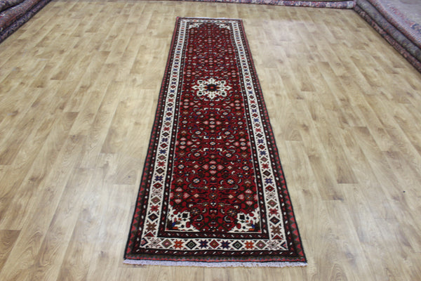 Persian Hamadan Runner 305 × 78 cm – Hand-Knotted Wool Herati Design Rug