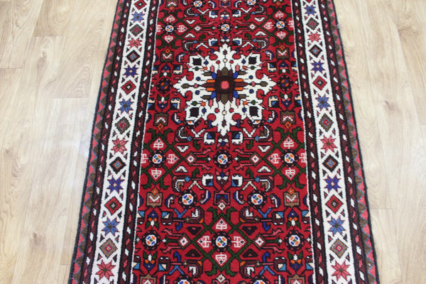 Persian Hamadan Runner 305 × 78 cm – Hand-Knotted Wool Herati Design Rug