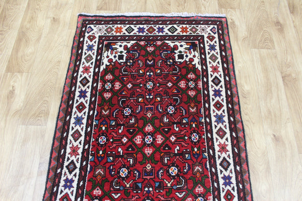 Persian Hamadan Runner 305 × 78 cm – Hand-Knotted Wool Herati Design Rug