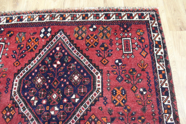 Persian Shiraz Qashqai Tribal Rug 217 × 117 cm – Triple Medallion Bird & Geometric Design