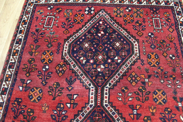 Persian Shiraz Qashqai Tribal Rug 217 × 117 cm – Triple Medallion Bird & Geometric Design