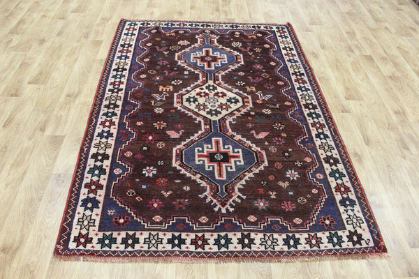 Vintage Persian Qashqai Shiraz Rug 200 × 140 cm – Brown Field Triple Medallion Tribal Design