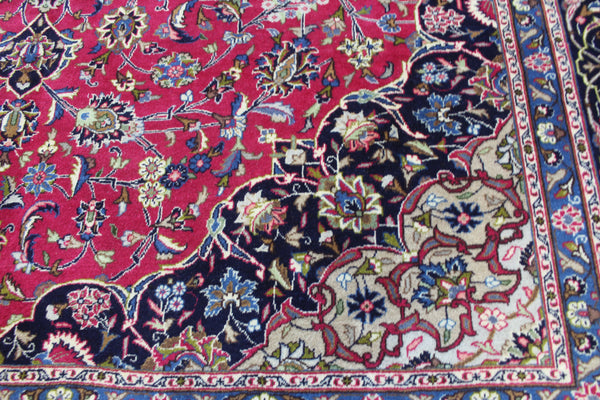 Large Persian Mashhad Carpet 394 × 296 cm – Hand-Knotted Wool Medallion Rug