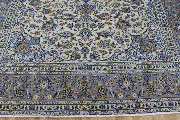 Large Kashan Wool Carpet 350 × 250 cm – Hand-Knotted Floral Medallion Rug