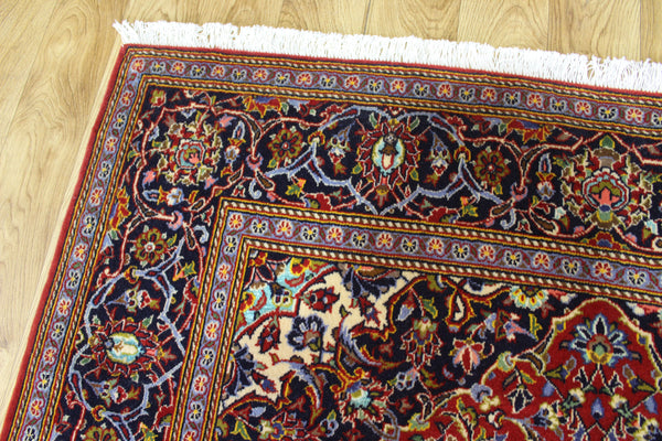 FINE PERSIAN KASHAN RUG WOOL AND SILK 218 X 142 CM