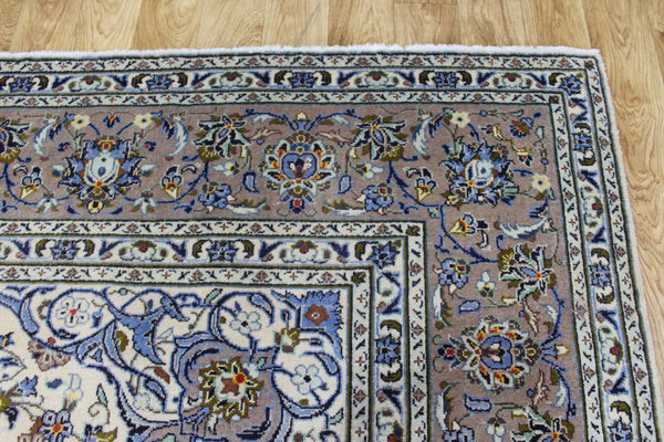 Large Kashan Wool Carpet 350 × 250 cm – Hand-Knotted Floral Medallion Rug
