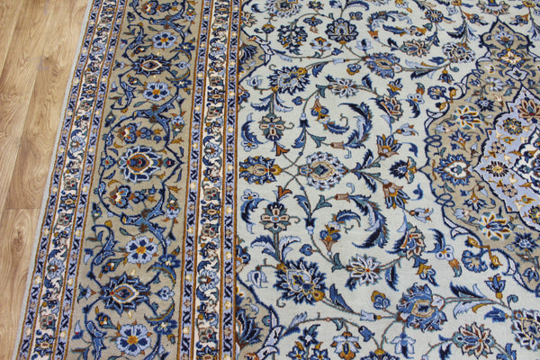Large Persian Kashan Carpet 420 × 310 cm – Hand-Knotted Wool Medallion Rug