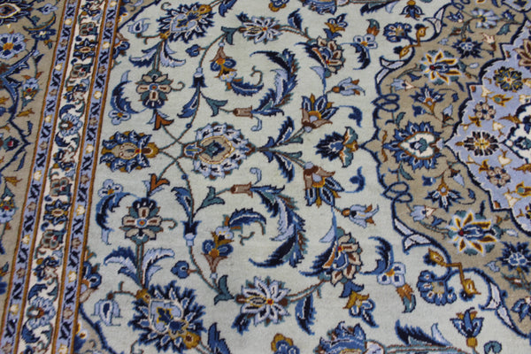 Large Persian Kashan Carpet 420 × 310 cm – Hand-Knotted Wool Medallion Rug