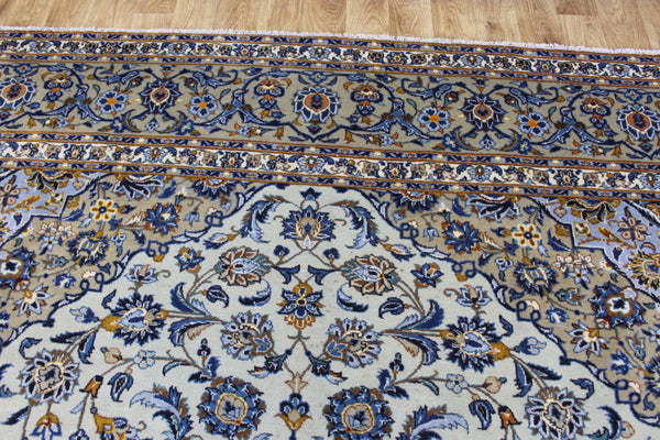 Large Persian Kashan Carpet 420 × 310 cm – Hand-Knotted Wool Medallion Rug