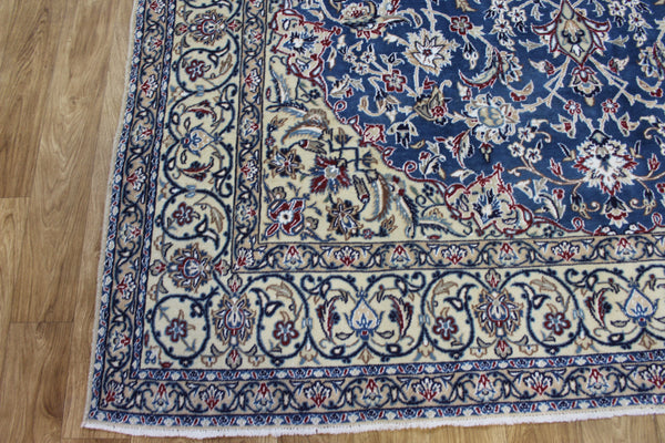 Persian Nain Wool & Silk Rug 244 × 192 cm – Hand-Knotted Blue Medallion Carpet