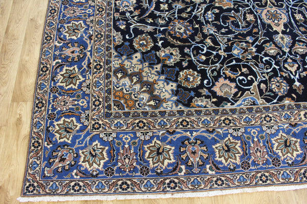 Vintage Persian Kashmir Carpet 326 × 282 cm – Hand-Knotted Floral Medallion Rug