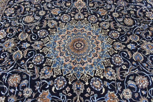 Vintage Persian Kashmir Carpet 326 × 282 cm – Hand-Knotted Floral Medallion Rug