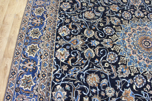 Vintage Persian Kashmir Carpet 326 × 282 cm – Hand-Knotted Floral Medallion Rug