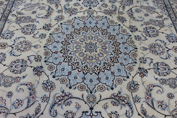 Large Persian Nain Wool &amp; Silk Carpet 421 × 290 cm – Fine Hand-Knotted Floral Rug