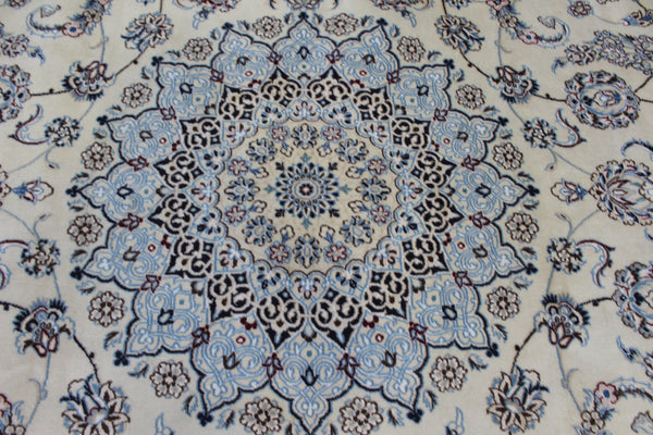 Large Persian Nain Wool &amp; Silk Carpet 421 × 290 cm – Fine Hand-Knotted Floral Rug
