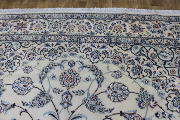 Large Persian Nain Wool &amp; Silk Carpet 421 × 290 cm – Fine Hand-Knotted Floral Rug